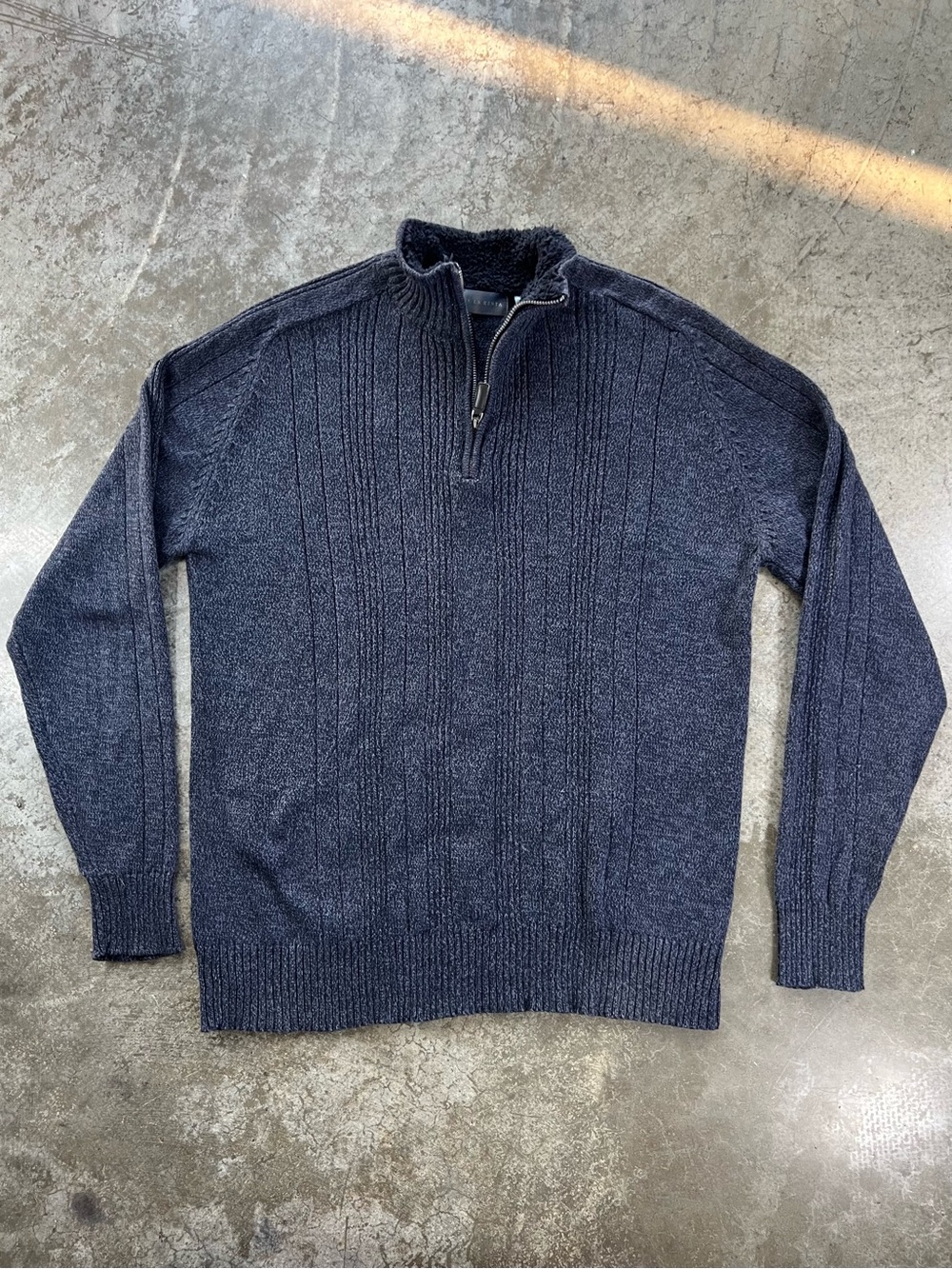 Oscar de la Renta Men's Navy Zip-Front Cable Knit Sweater